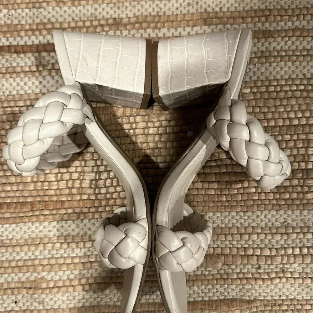 Shoes Size 7 - Image 3