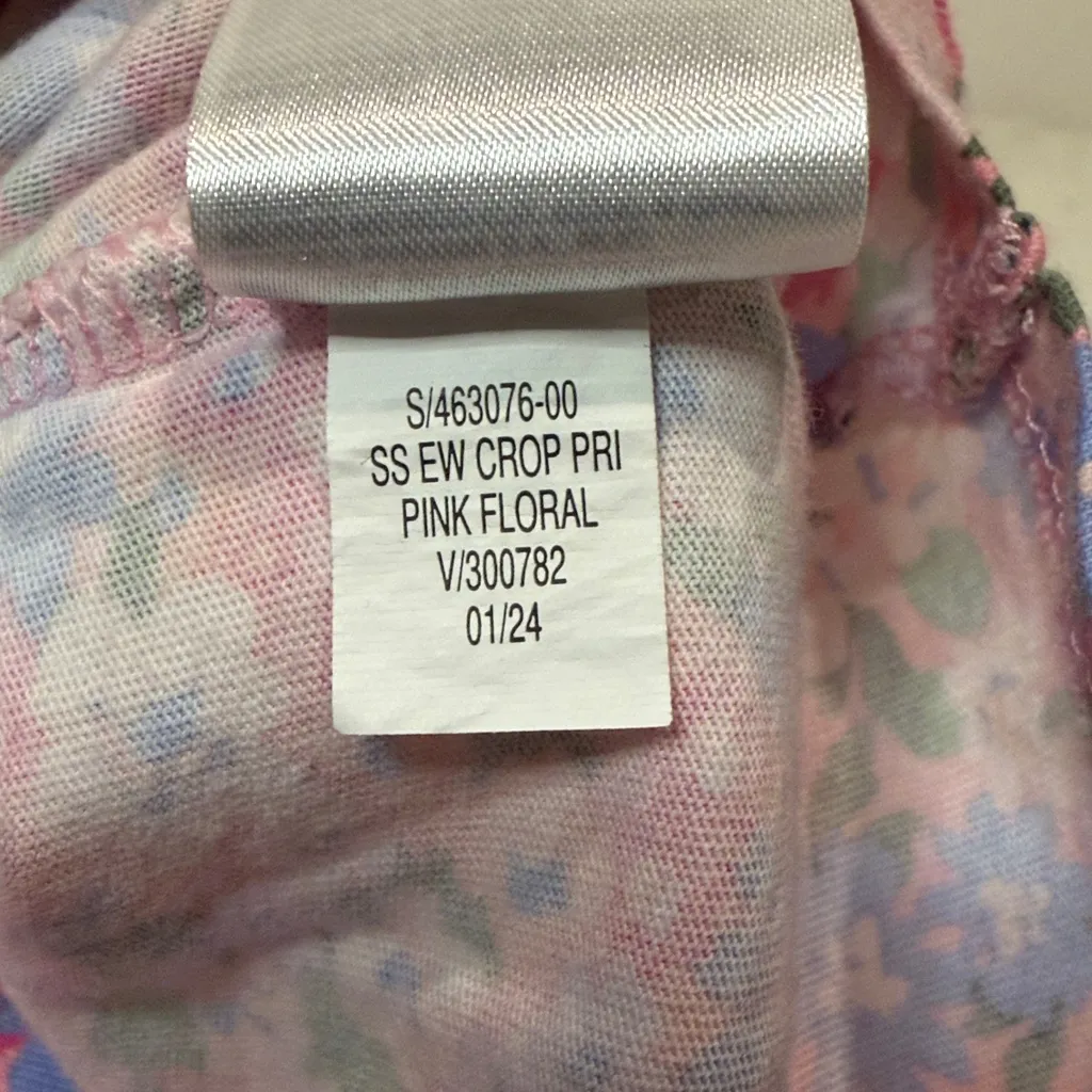 Old Navy- Pink Floral Short Sleeve Everywear Crop Top Boxy Cottagecore- Size L - Image 6