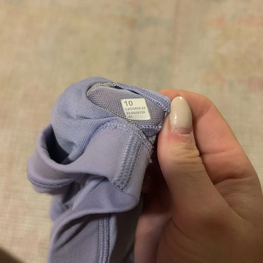 Lululemon energy bra - Image 4