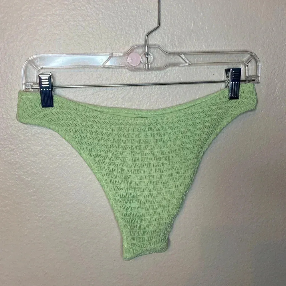 H&M Green Ruched Bikini Bottoms Size 8 - Image 2