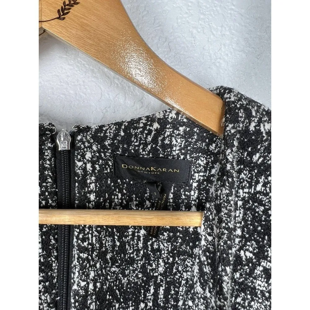 Donna Karan Jacquard Knit Faux Wrap Sheath Dress Size 2 Black White - Image 3