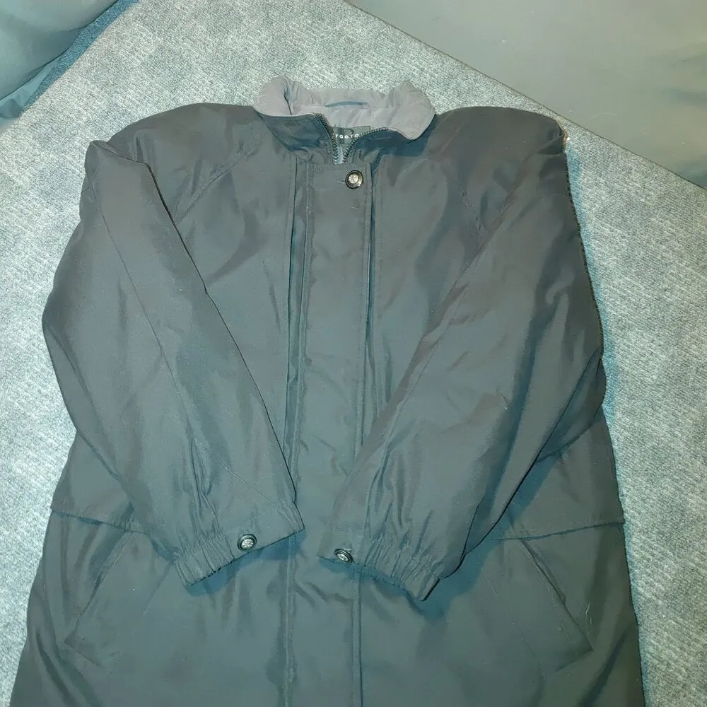 Braetan Black Medium Coat Jacket Winter Coat Insulated Full Ukraine Zip Up - Image 16