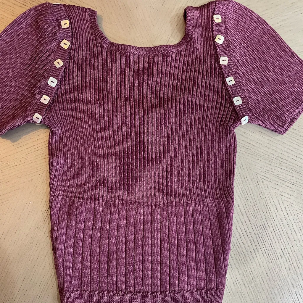 NIALL KNIT HOUSE Purple Short Sleeve Sweater Top with Button Accents size M Size M - Image 5