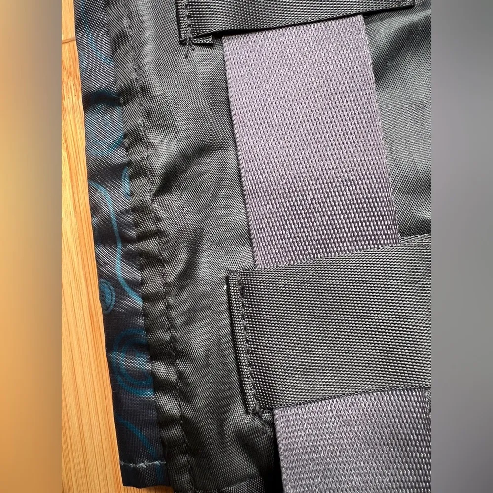 Pokemon Co. Bulbasaur Unisex Fanny Waist Pack W/ADJ Strap, 2018,Nintendo|Cartoon - Image 8