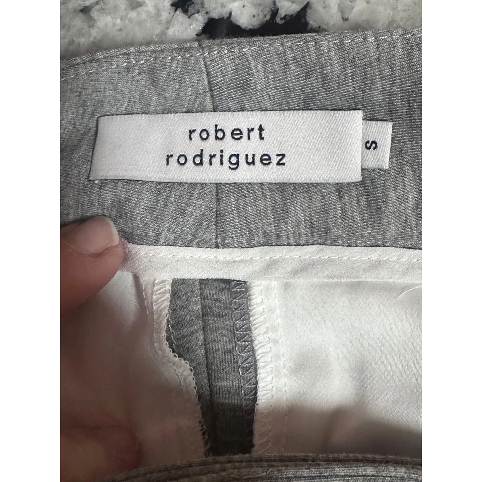 Robert Rodriguez Heather Grey High Waist Button Detail Knit Shorts NWT Size S - Image 3
