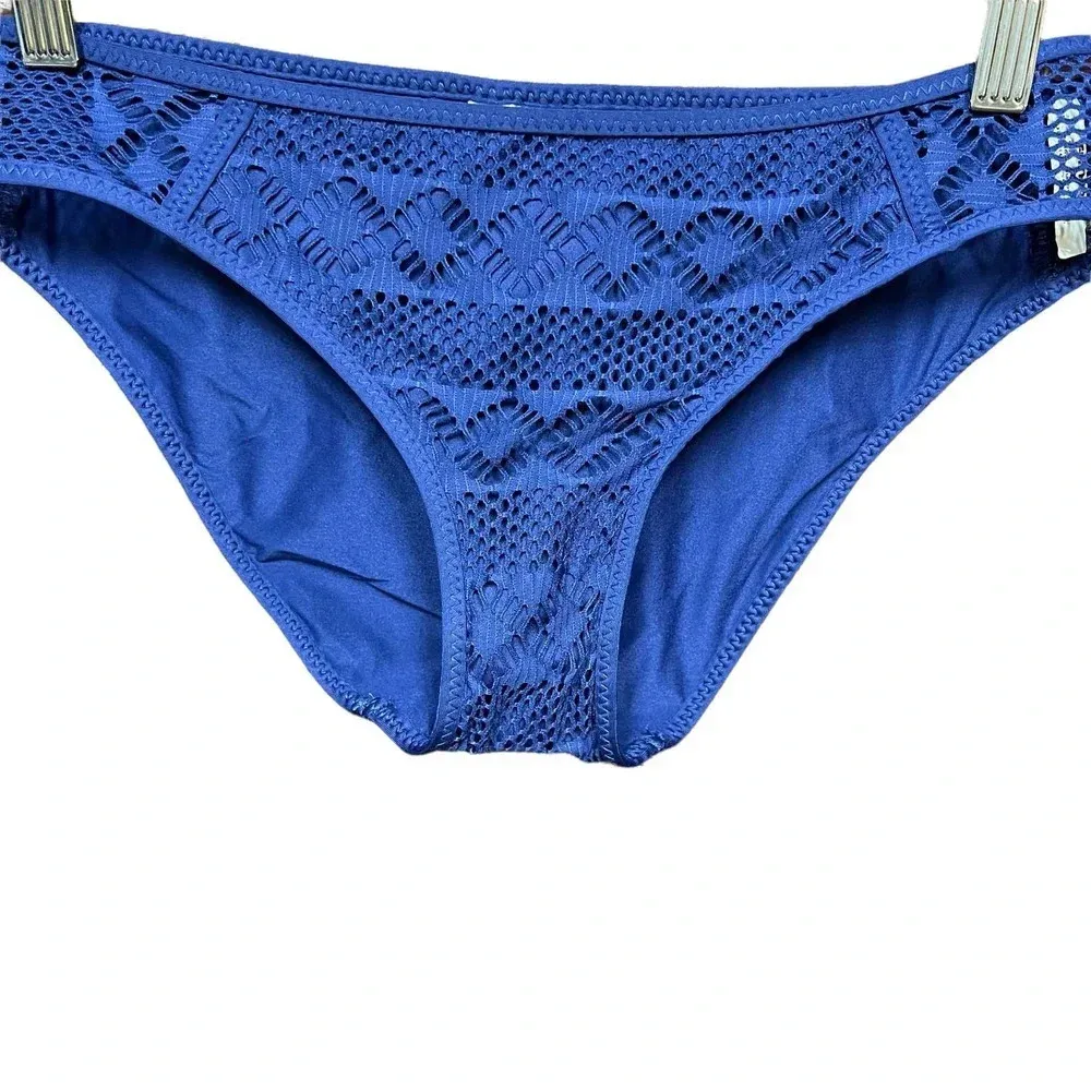 Becca  by Rebecca Virtue Crochet Bikini Bottom Blue‎ Size Small - Image 5