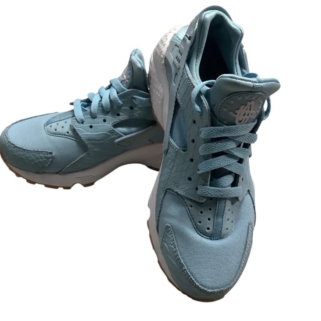 Nike Air Huarache Women’s Mica Blue Running and Fitness Shoes 859429-400 - Image 5