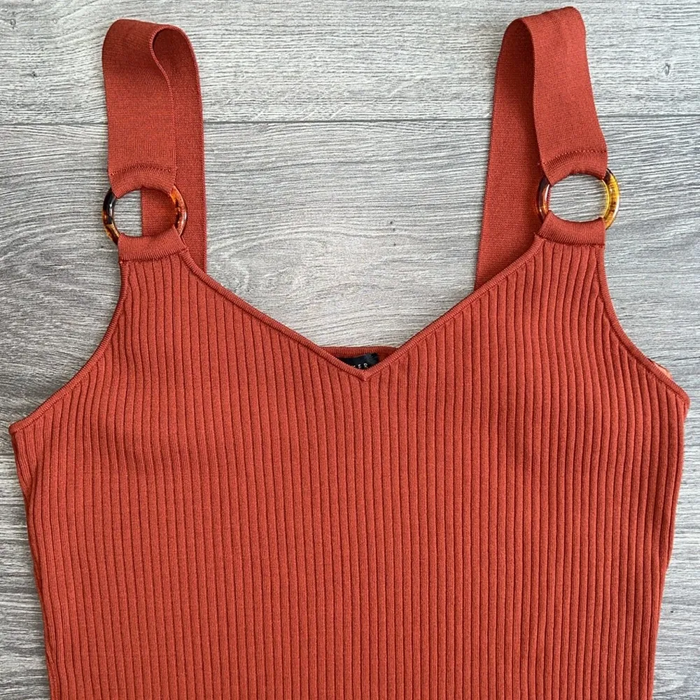 Ted Baker  Sansa Ribbed Tank Top O-Ring Accent Rust Orange Size 4 Large Stretch - Image 5