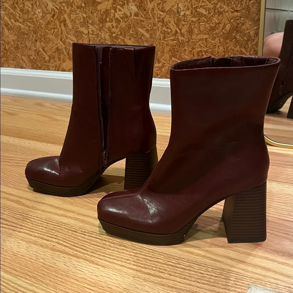 Matisse Duke Square Toe Platform Zippered Boots Size 7 - Image 4