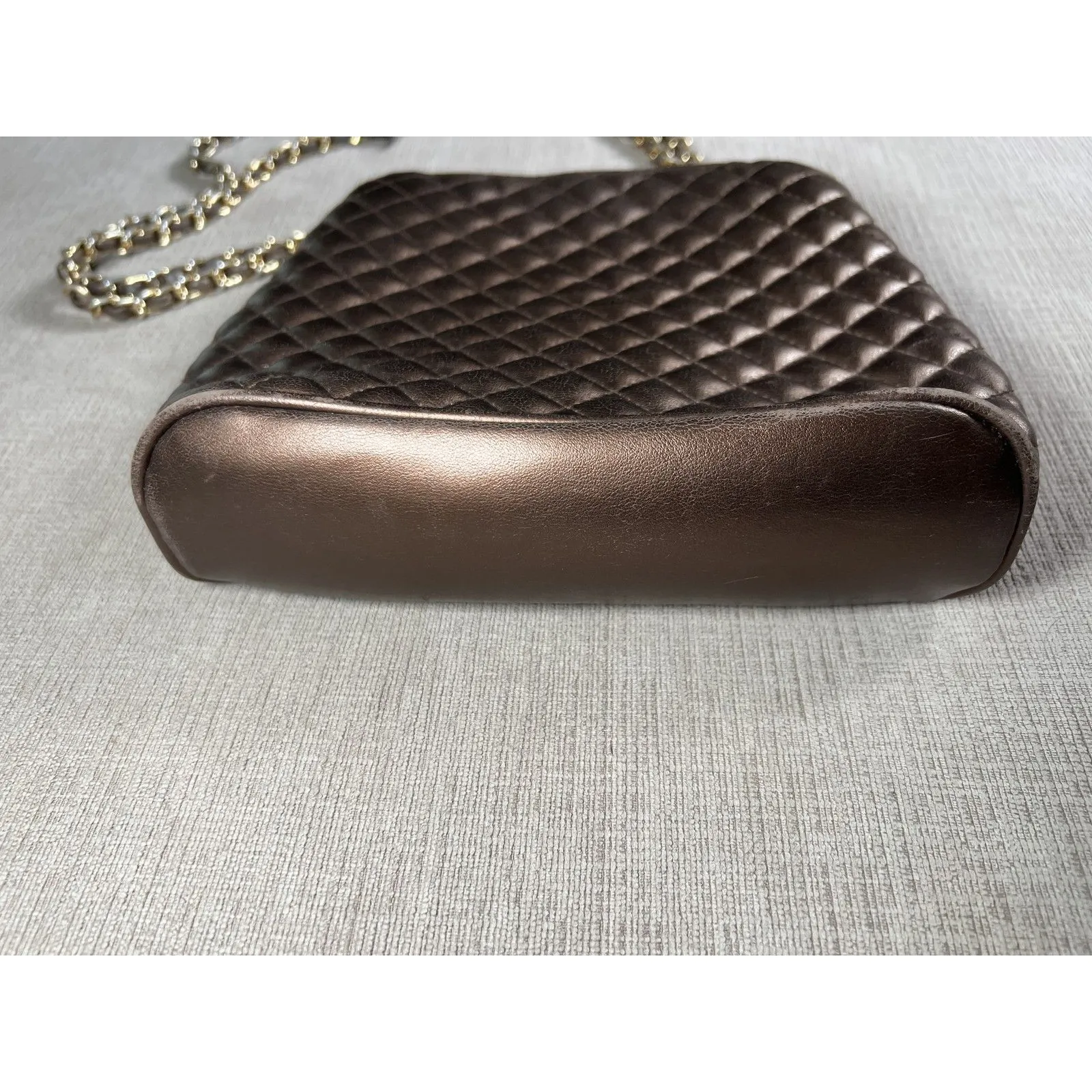 Lord & Taylor Quilted Chain Shoulder Bag Womens Purse Crossbody Handbag - Image 2