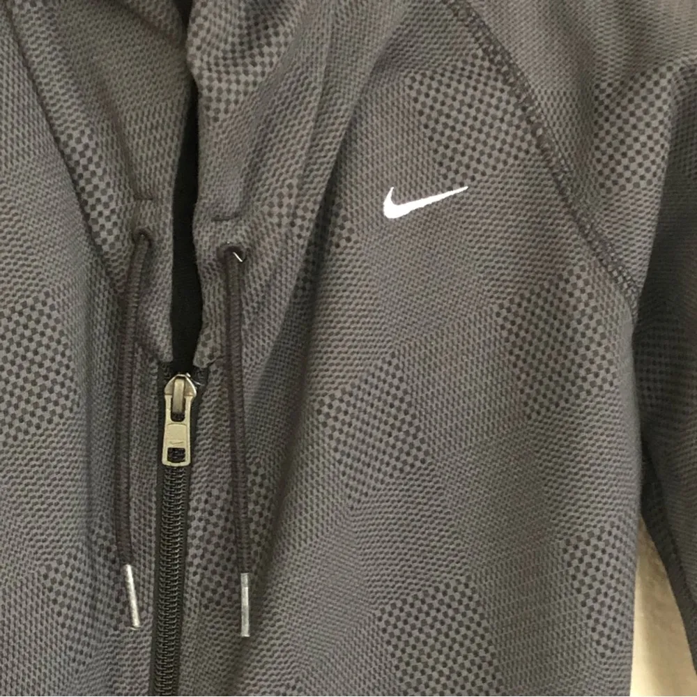 Nike Athletic Dept. Textured Design Zip Up Hoodie Sweatshirt Size Small - Image 4