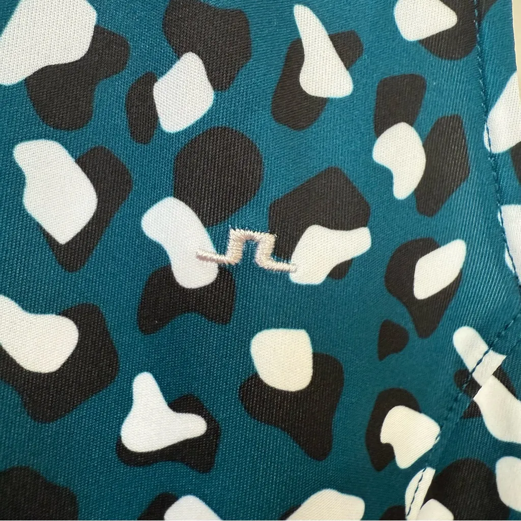 J.LINDEBERG Dena Print Sleeveless Golf Top Moroccan Blue Animal Women’s Small Green - Image 8