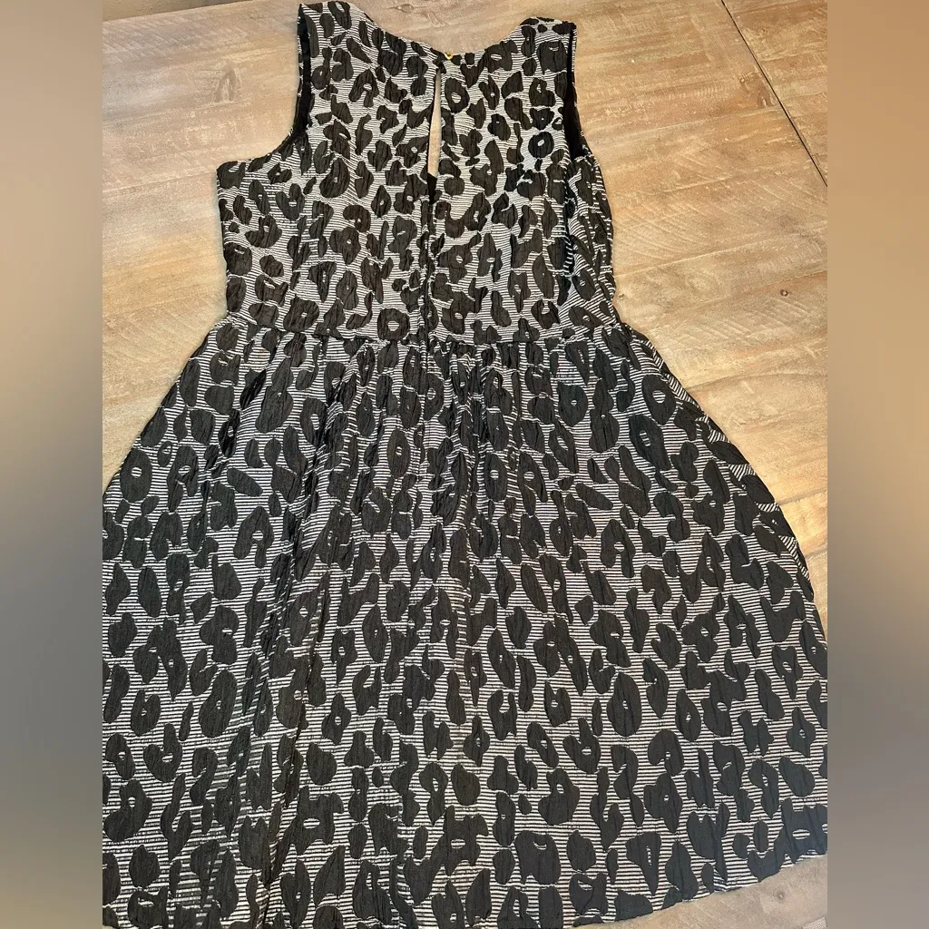 HeartSoul Black & Gray Animal Print Sleeveless Fit & Flare Dress Size L - Image 6