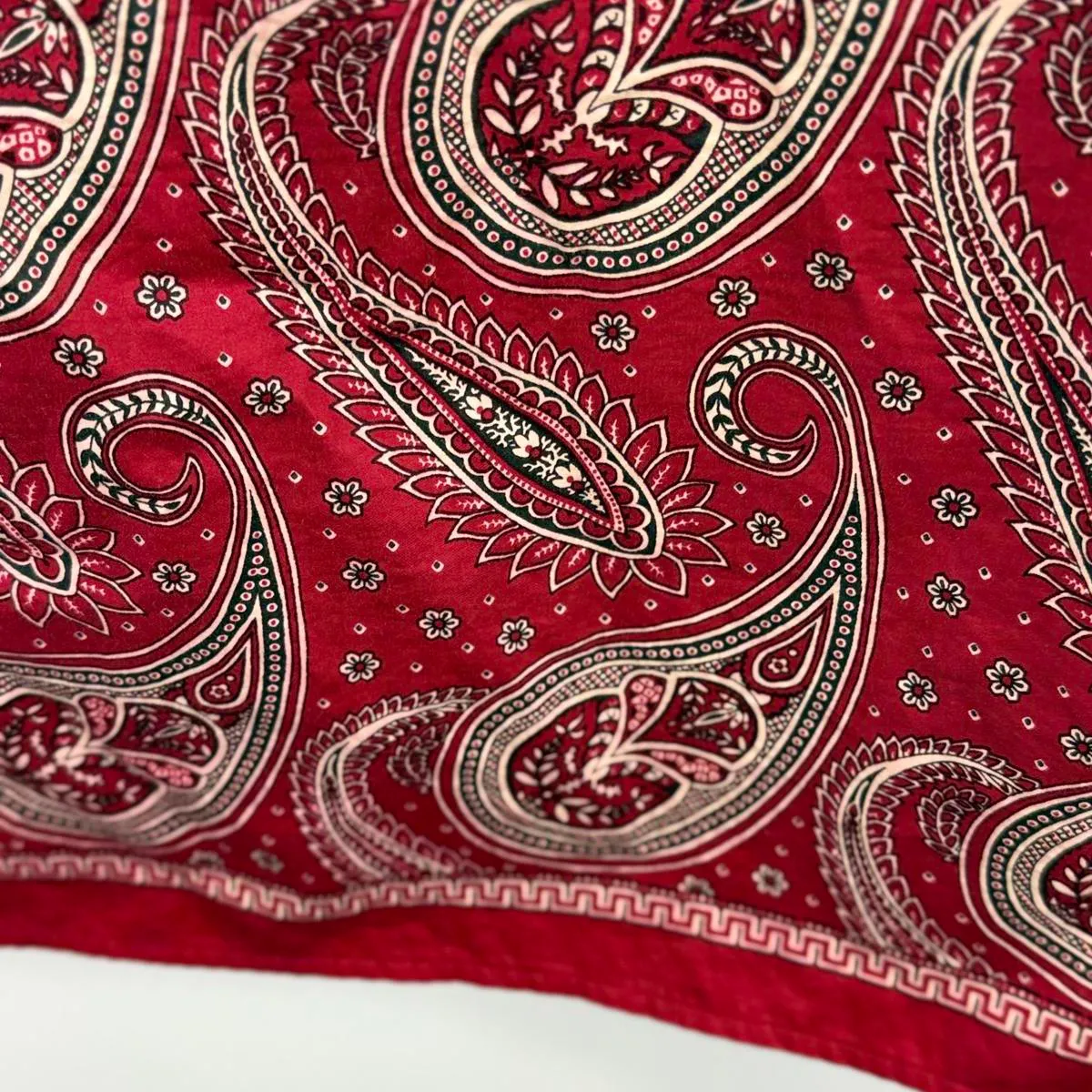 Beautiful Liz Claiborne Skirt Size‎ 6 - Image 2