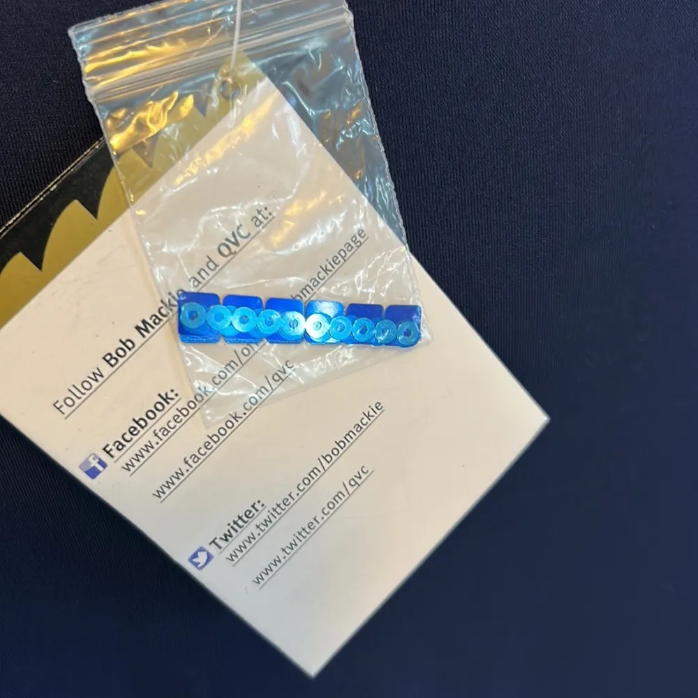 Bob Mackie Wearable Art Navy Sequined Top - Image 5