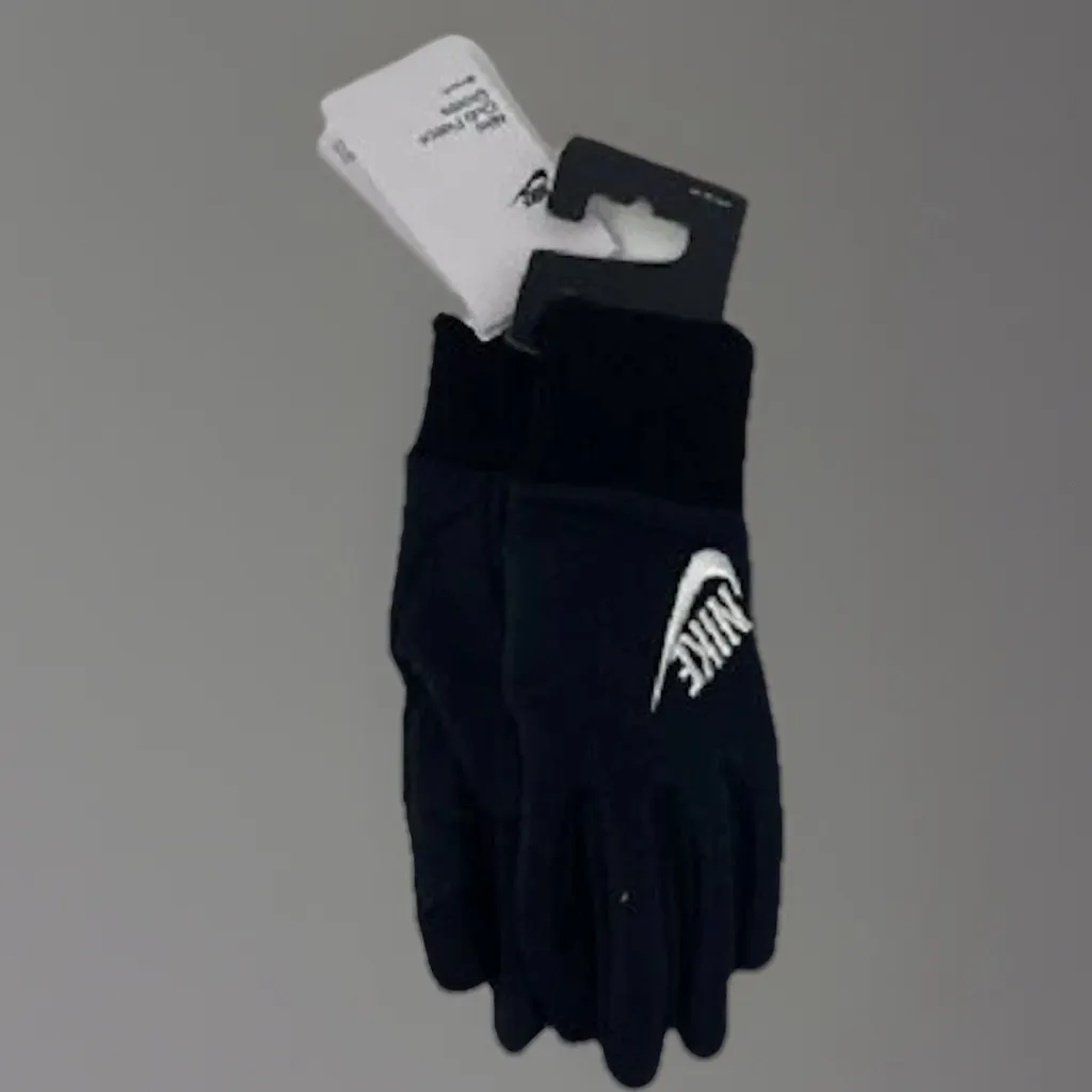 Nike Women’s Size Small Club Fleece Gloves. Black/White. New with tags. - Image 5