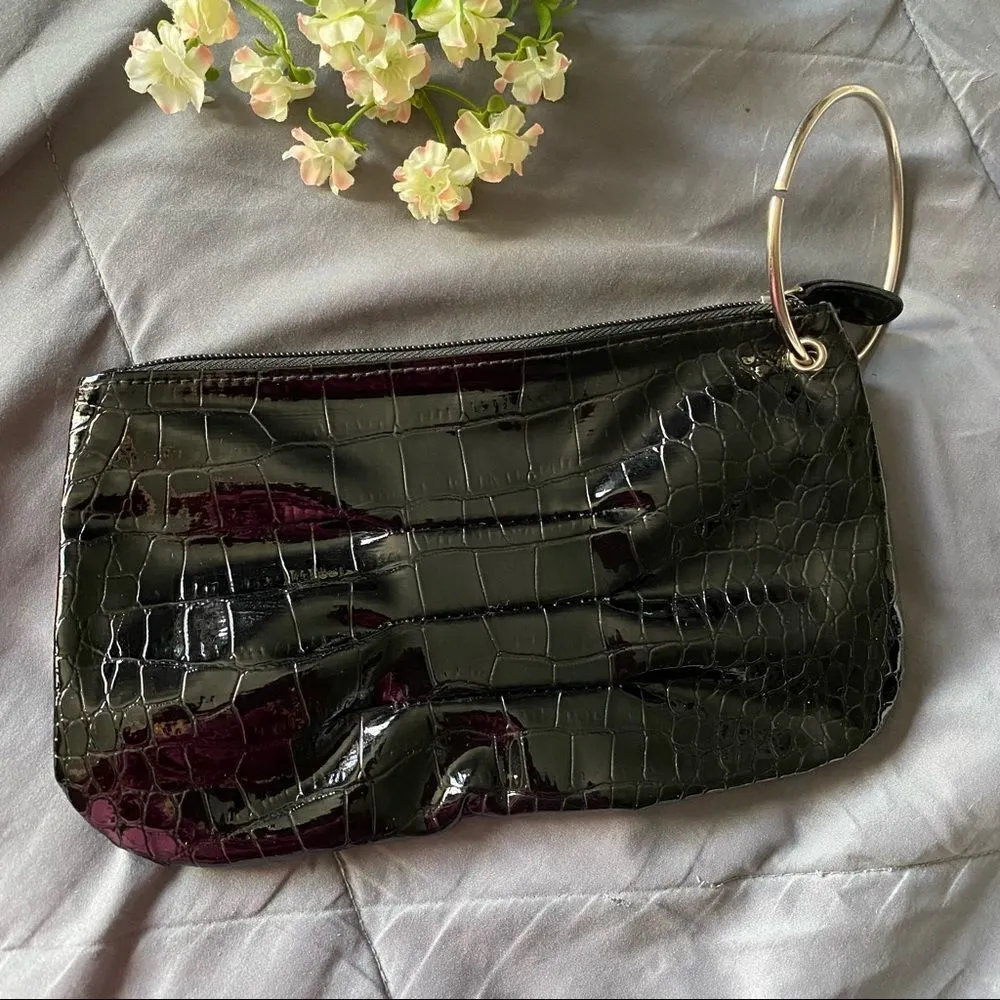 Giannini Black Rusched wristlet - Image 2