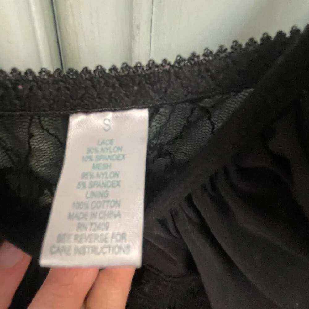 Black Lace Teddy Chemise Size Small Lingerie Floral Ruffle Stretch - Image 3