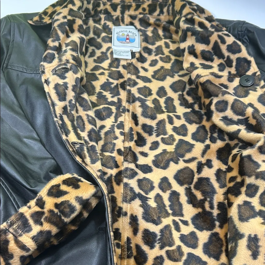 Leopard Print Lined Black Bomber Jacket Size L - Image 11