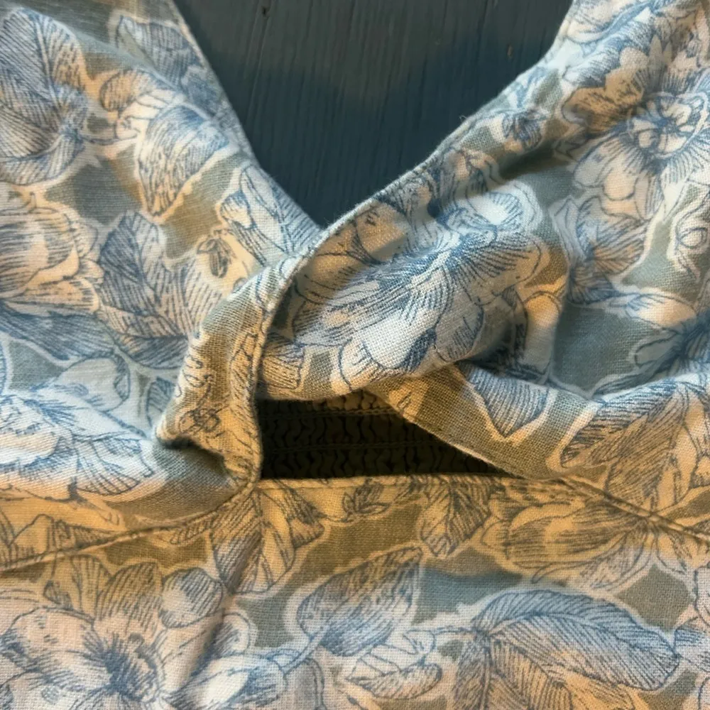 NWOT Abercrombie & Fitch Floral Linen Crop Top | Size Large - Image 9