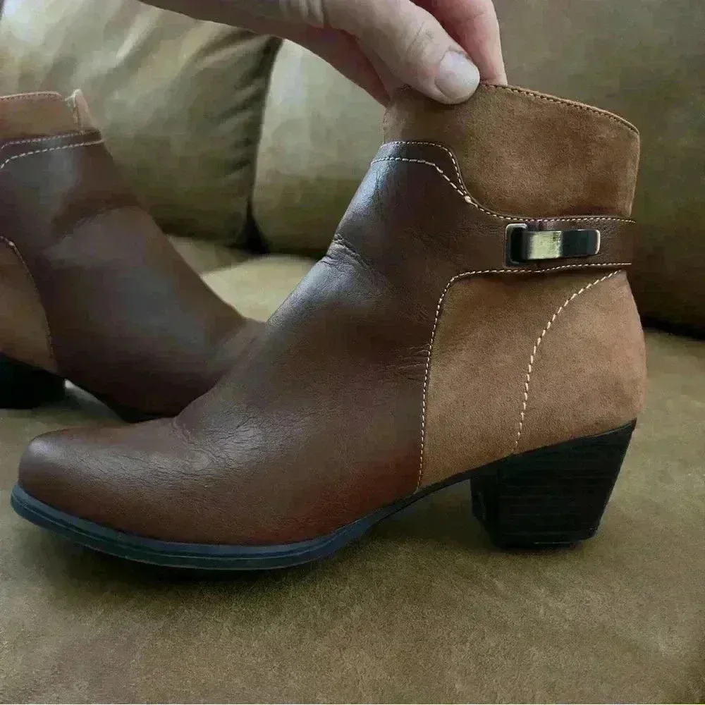 Naturalizer Ankle Booties size 7.5 Brown and Tan ankle boots - Image 6