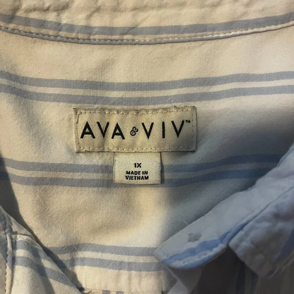 Women's 1X White & Blue Striped Button Up Blouse - Image 4
