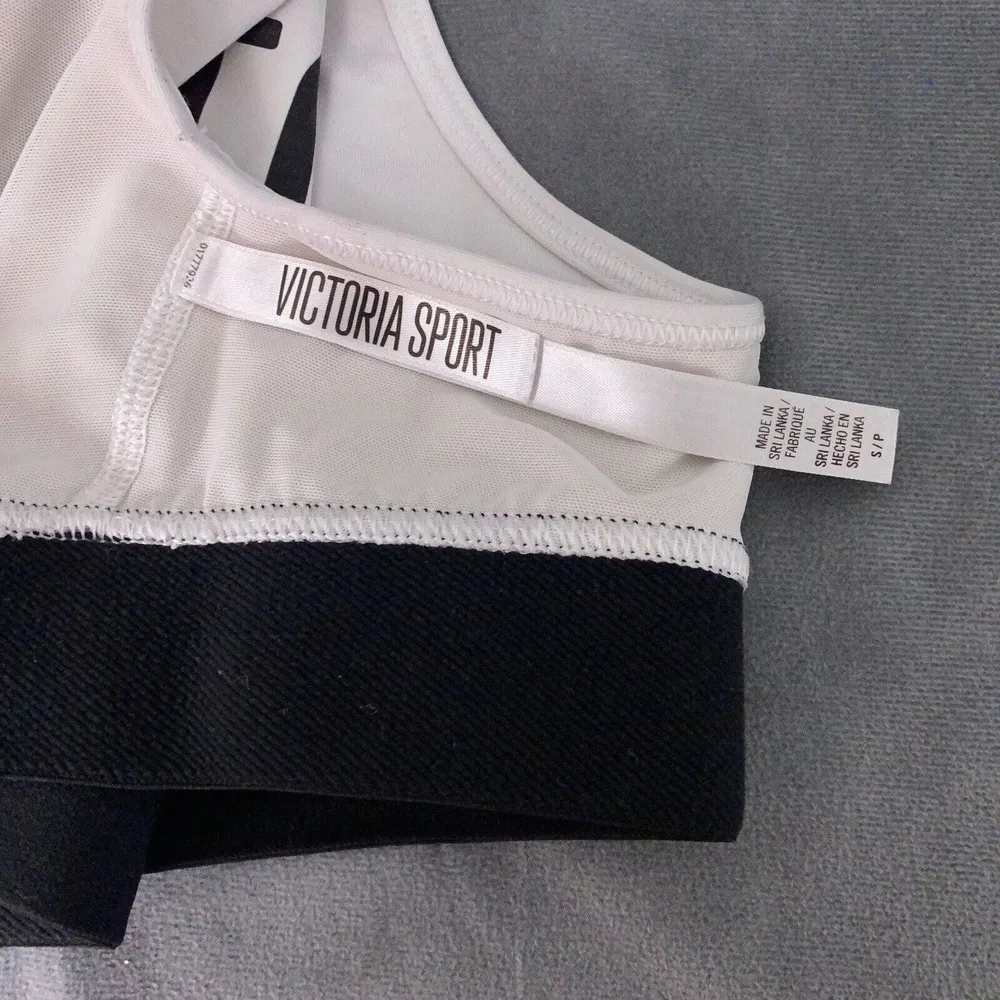 Victoria's Secret Victoria Sport Size Small Sports Bra Off White Black Racerback - Image 6