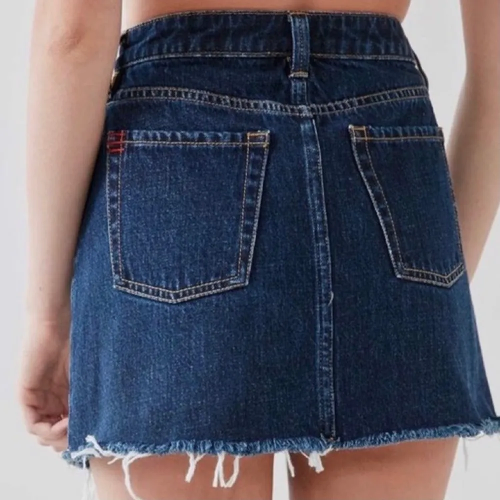 BDG Asymmetrical High Waisted Denin Skirt - Image 3