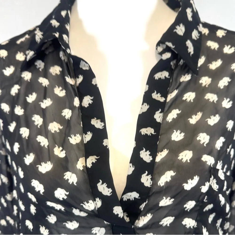 black and white elephant print vneck long sleeve top size small - Image 3