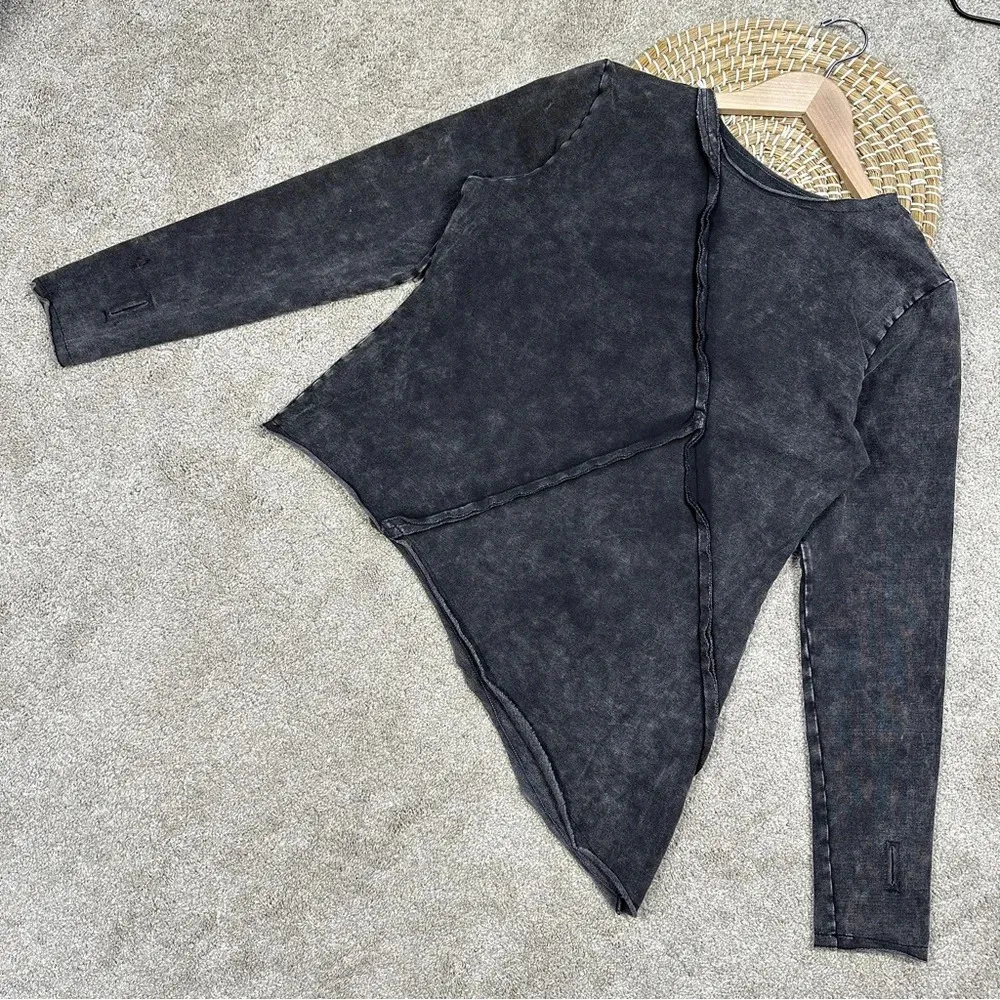 NWT BlackMilk Raider Acid Sweatshirt Top Asymmetrical Longsleeve Raw Hem Size S - Image 1
