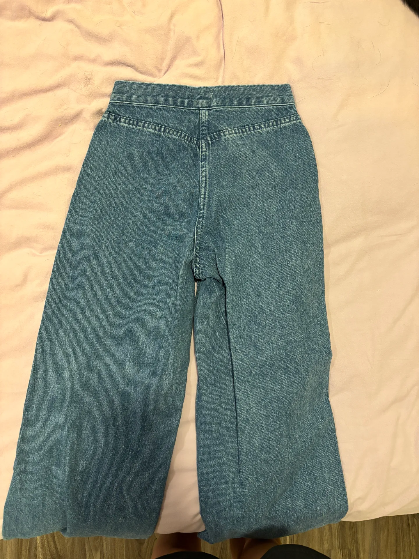 Aritzia Jeans - Image 3