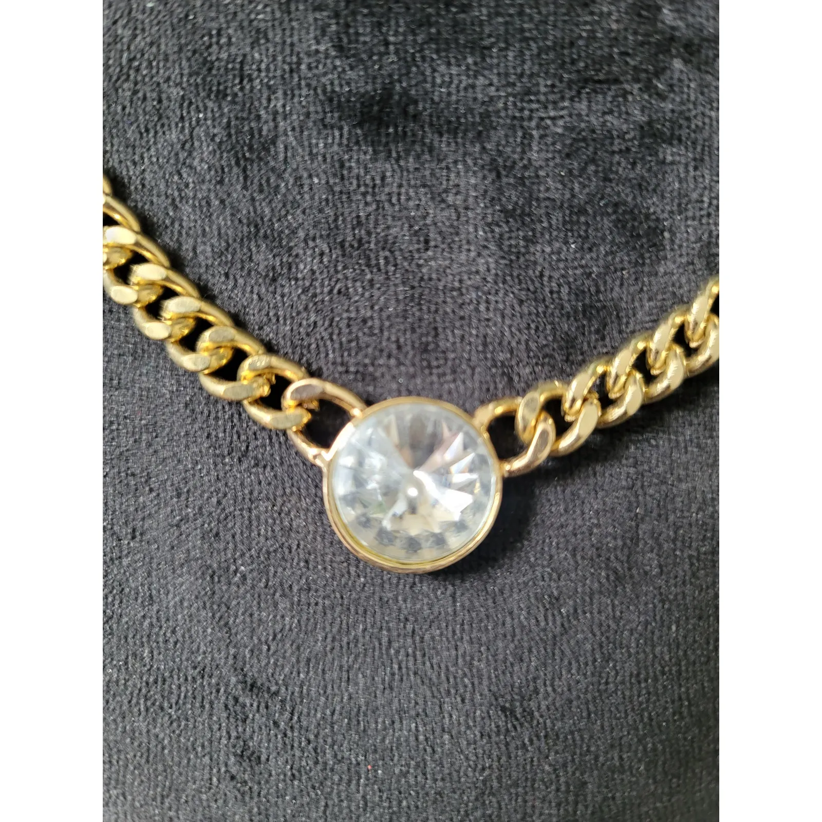 Women's Gold Curb Chain Necklace With Round Crystal Pendant And Lobster Clasps - Image 3