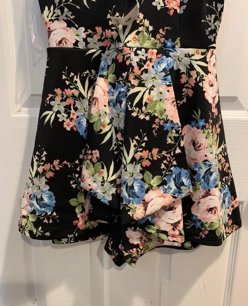 Floral Romper Size M - Image 3