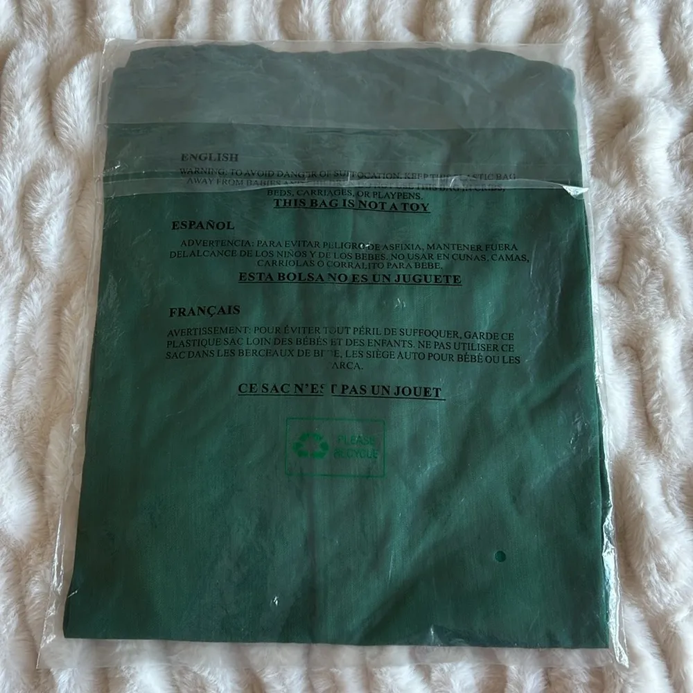 Yanis Sleeveless Top in Dartmouth Green NWT - Image 4