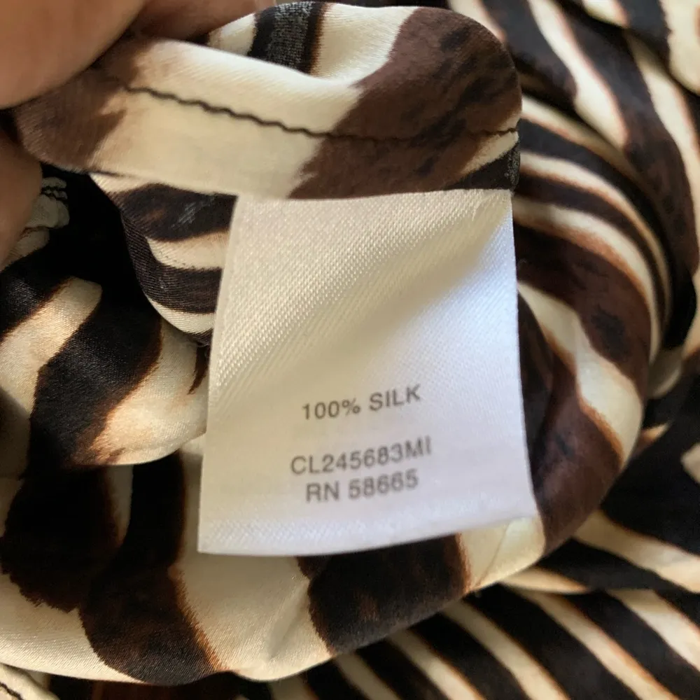 silk, brown, cream, zebra, sleeveless, blouse, top, v-neck S - Image 4