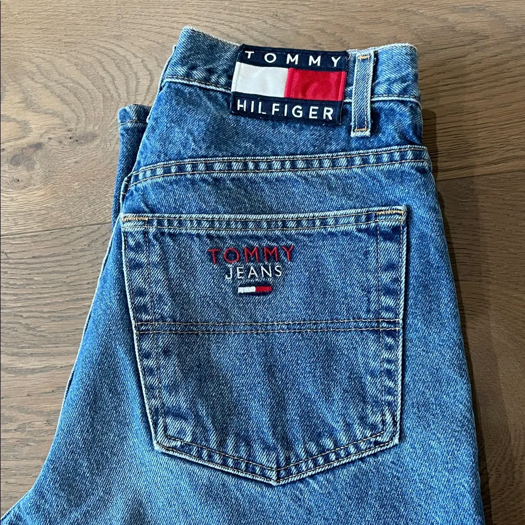 Vintage Tommy Hilfiger Mom Jeans Size 31X30 Made In USA 100% Cotton - Image 2