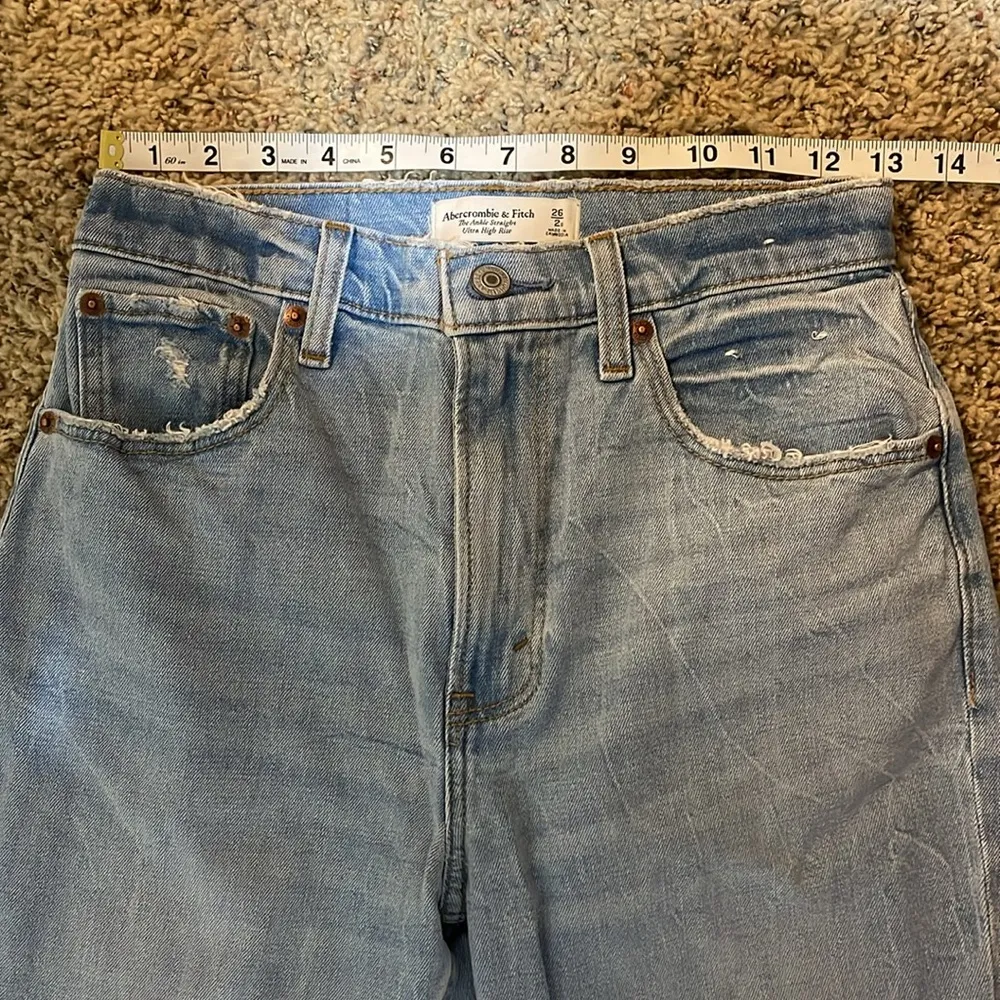 Abercrombie & Fitch SHORT The Ankle Straight Ultra High Rise Jeans Size 26/2S - Image 12