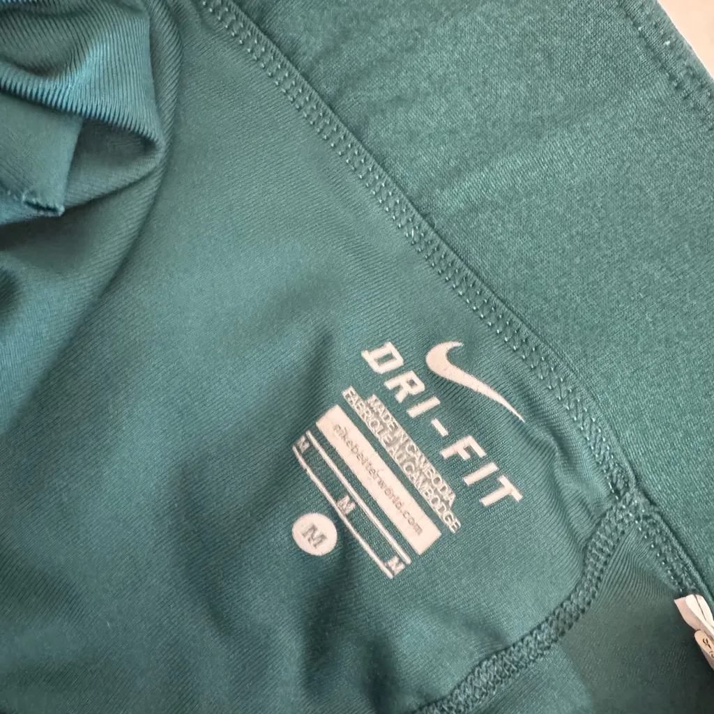 Nine golf / tennis skirt - Image 3