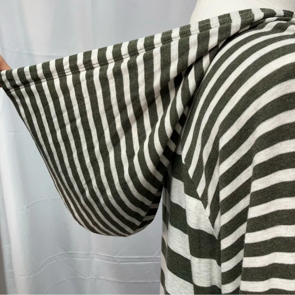 Cabi Playoff‎ Hoodie Womens Small Ivory Green Stripe Style #3995 Fall 2020 - Image 9