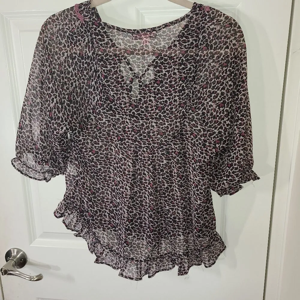 Romeo and Juliet Couture Sheer Blouse - Image 6