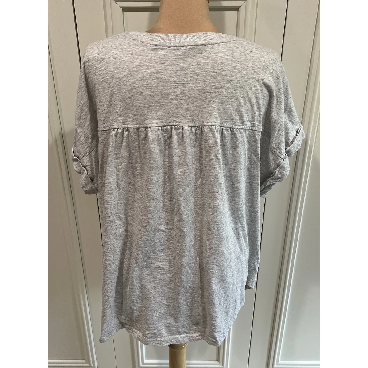 Jane + Delancey Gray Embroidered T Shirt Wild Flower Spread Kindness Inspiration Size XXL - Image 4