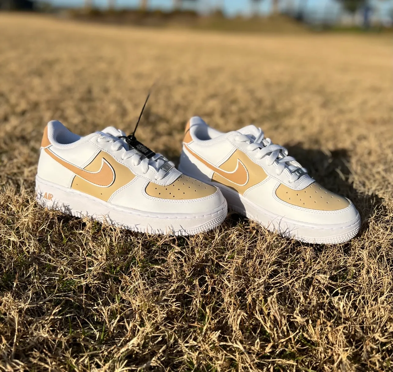 Air Force 1 Custom Arena Tan Size 5.5 - Image 3