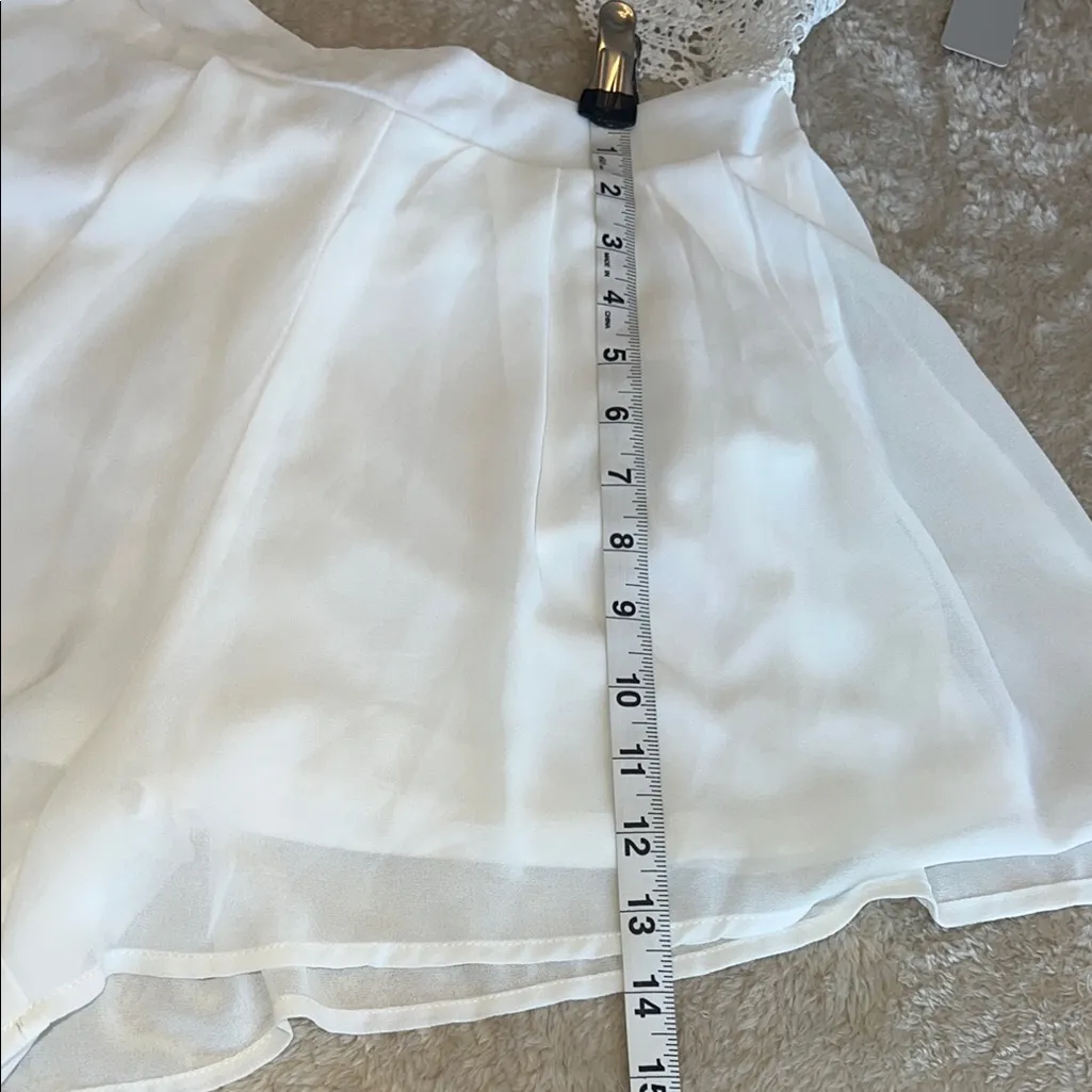 Iris basic   White Lace Romper  Size Small‎ - Image 9