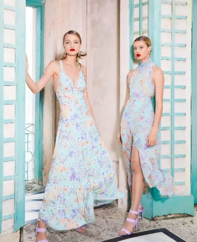 💕ALICE+OLIVIA Karolina Paneled Halter Maxi Dress - Image 9