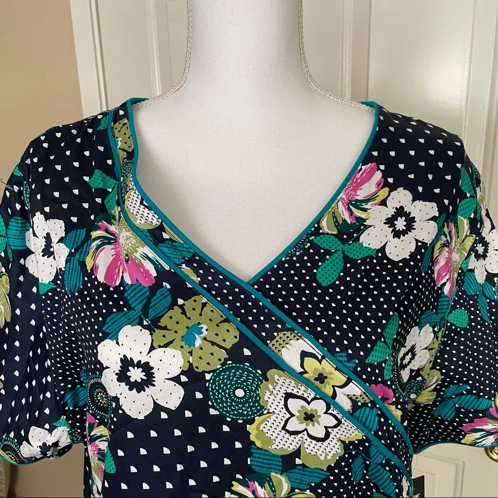 Dickies Juniors Scrub Top - Image 5