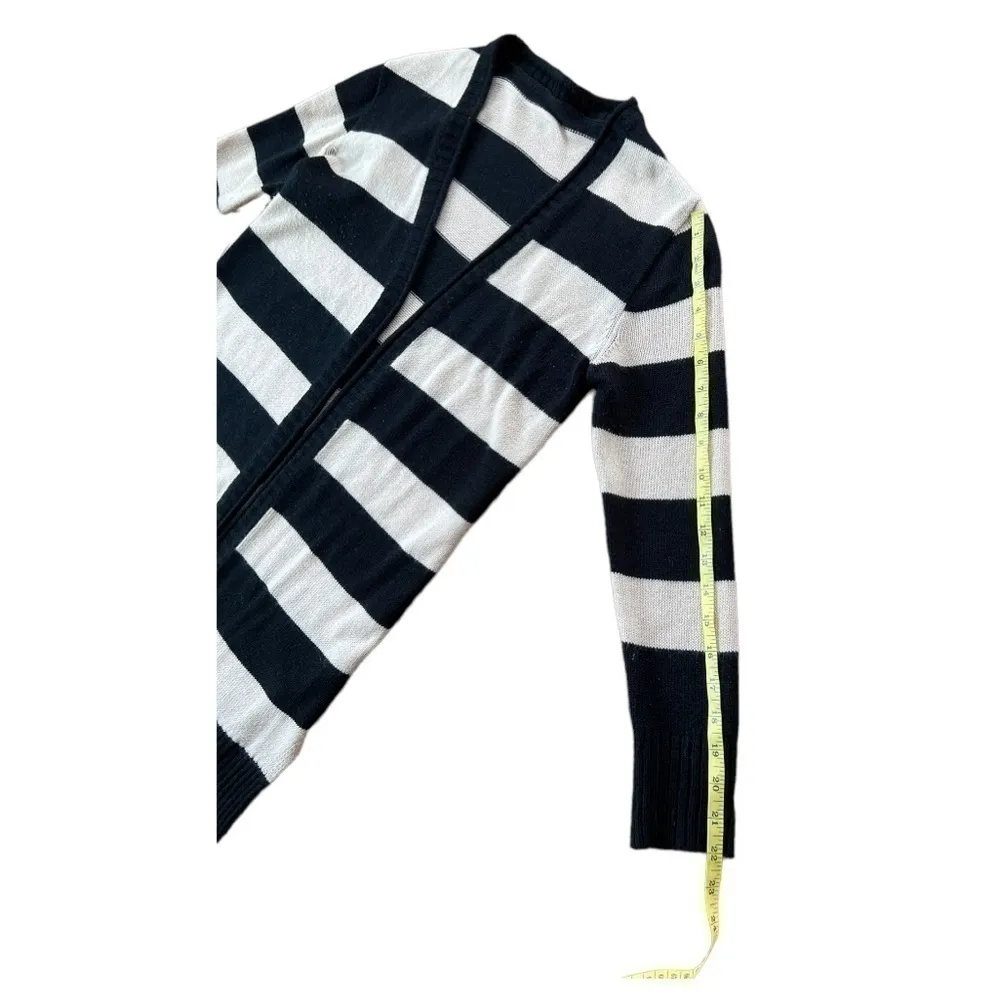 korean Long Sleeve Knitted Striped Cardigan Sweater Womens Size Medium - Image 5