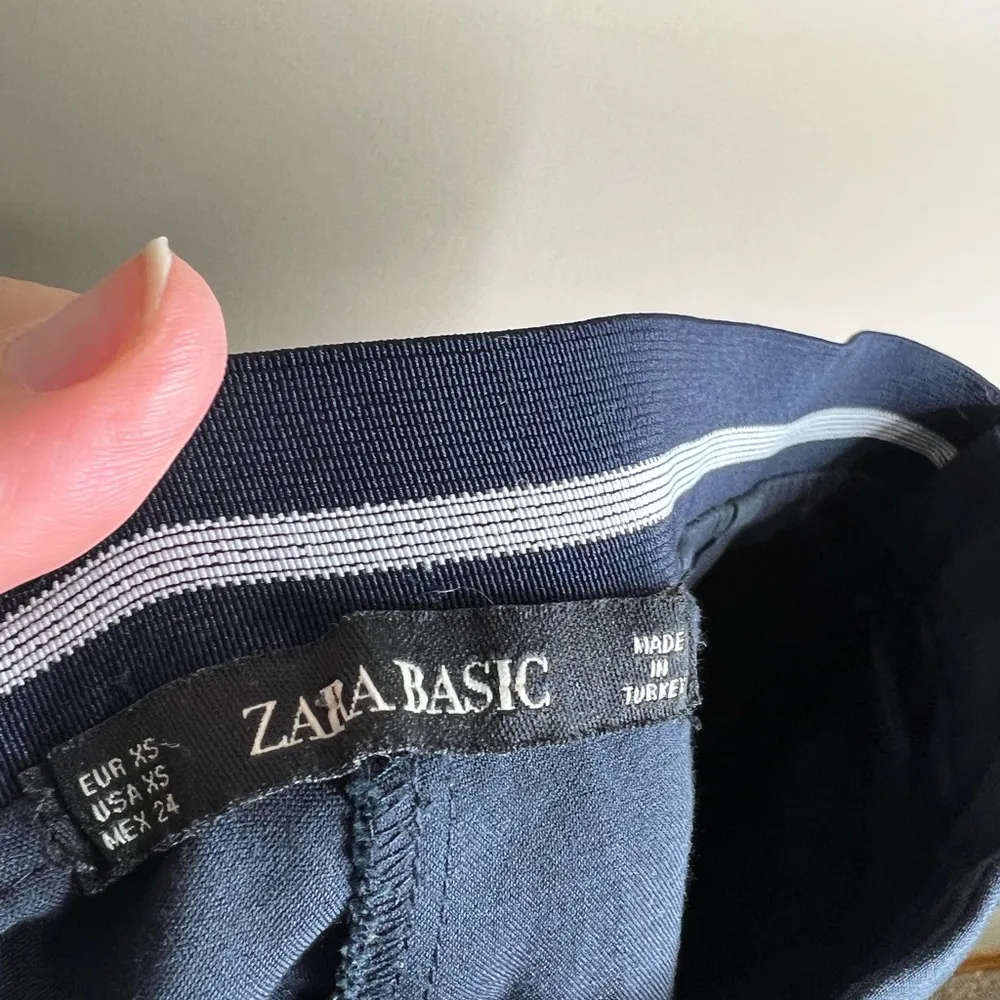 Zara basic flat front trouser pants size xs navy blue - Image 7