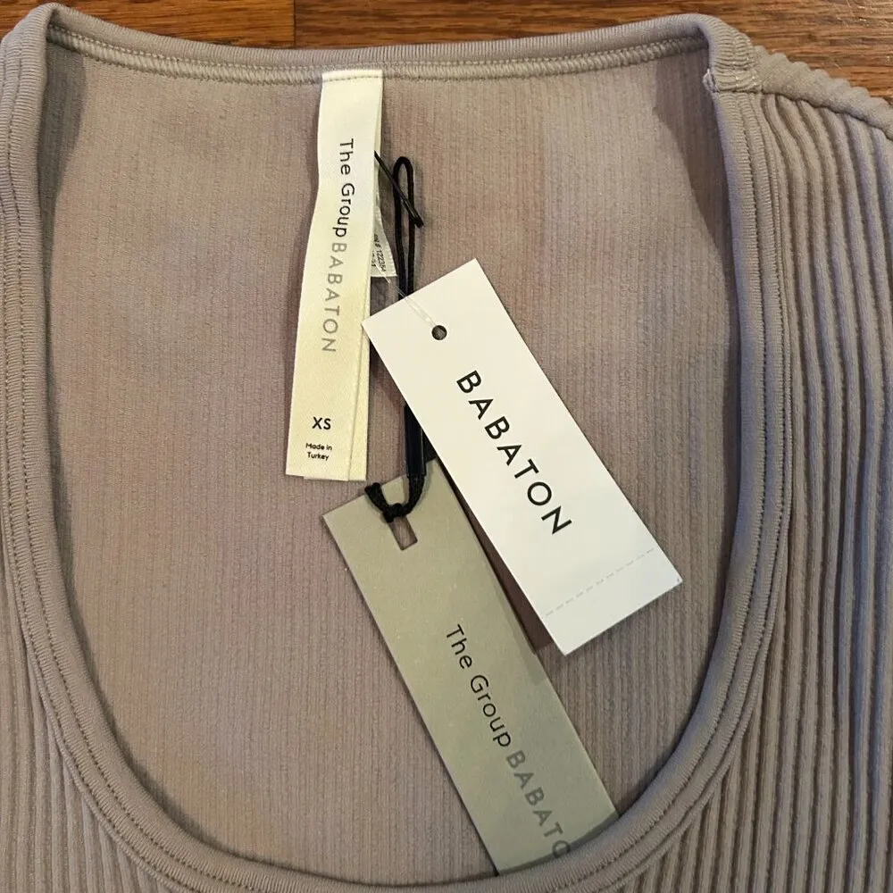 NWT Babaton Sculpt Ribbed Scoop Neck Cropped Longsleeve Size XS Seamless ARITZIA - Image 3