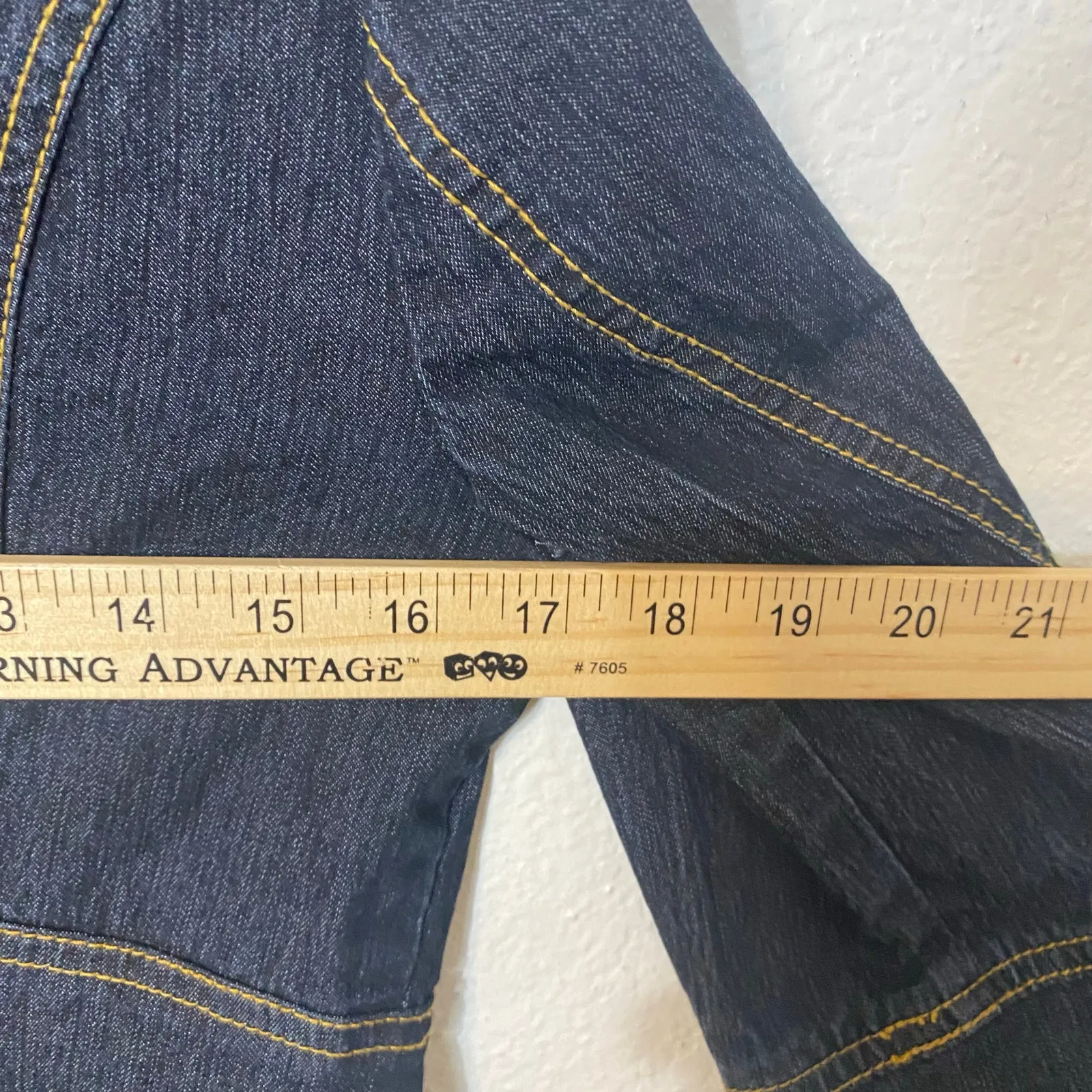 Bisou Bisou Y2K Denim Blazer Style Jacket Size Medium Dark Wash - Image 4