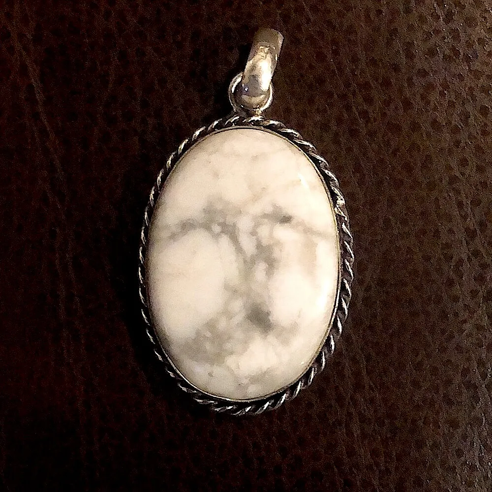 ARTISAN White Buffalo Turquoise Sterling Silver Southwestern Necklace Brand New - Image 16